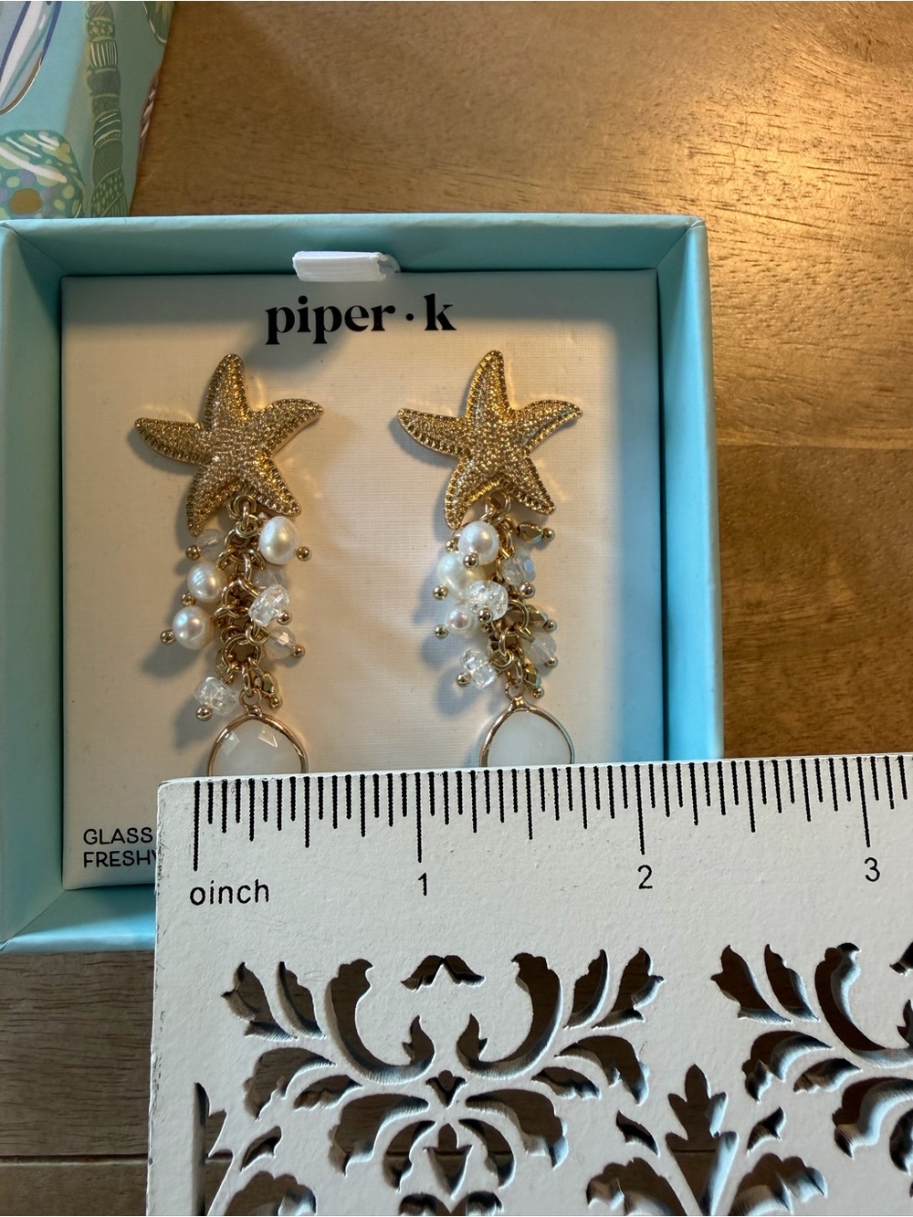 piper·k Gold Starfish Pearl Drop Earrings - Gold and White - Picture 7 of 8